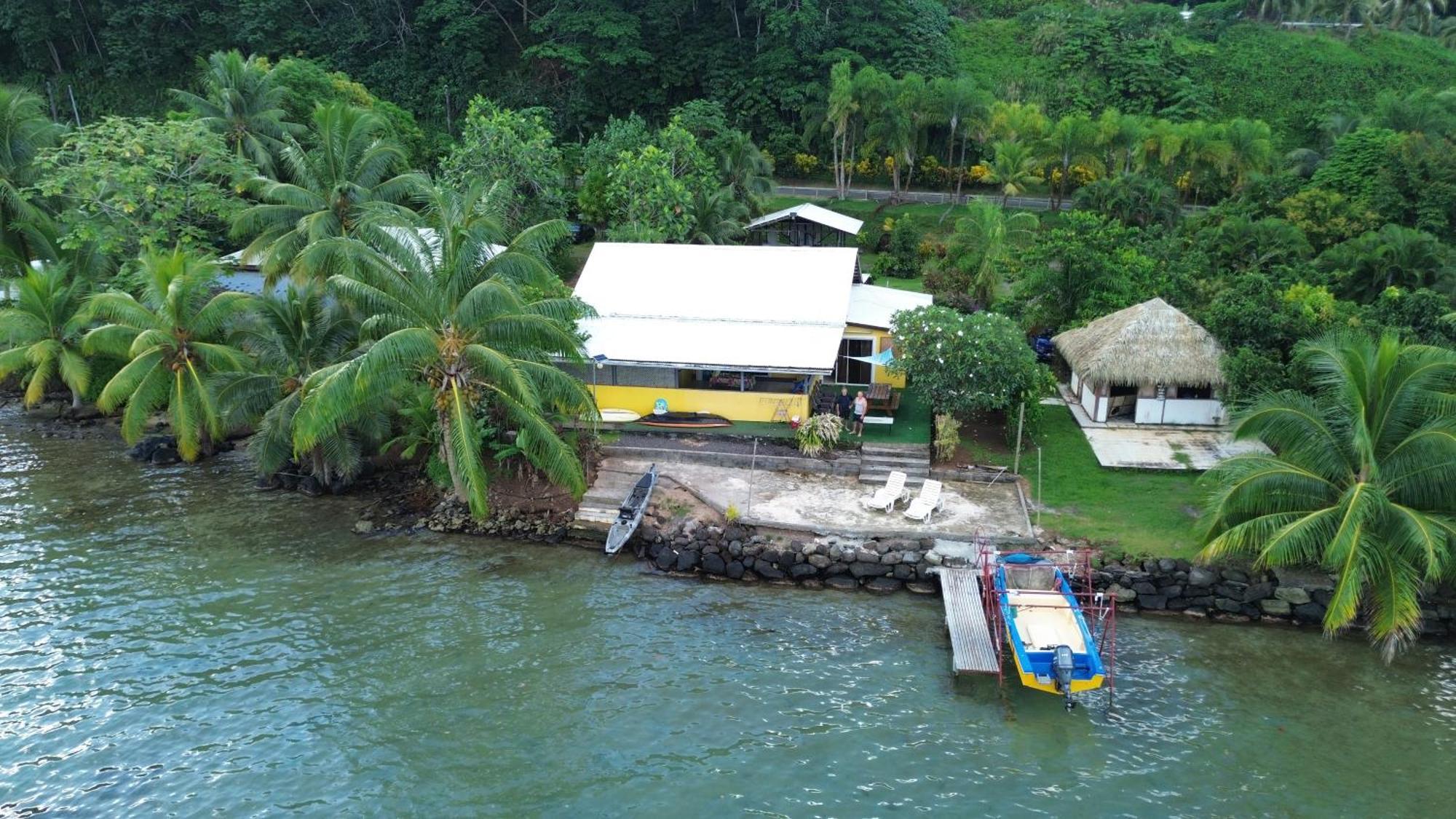 Villa De La Baie Raiatea - Bord De Mer Uturoa Exterior photo