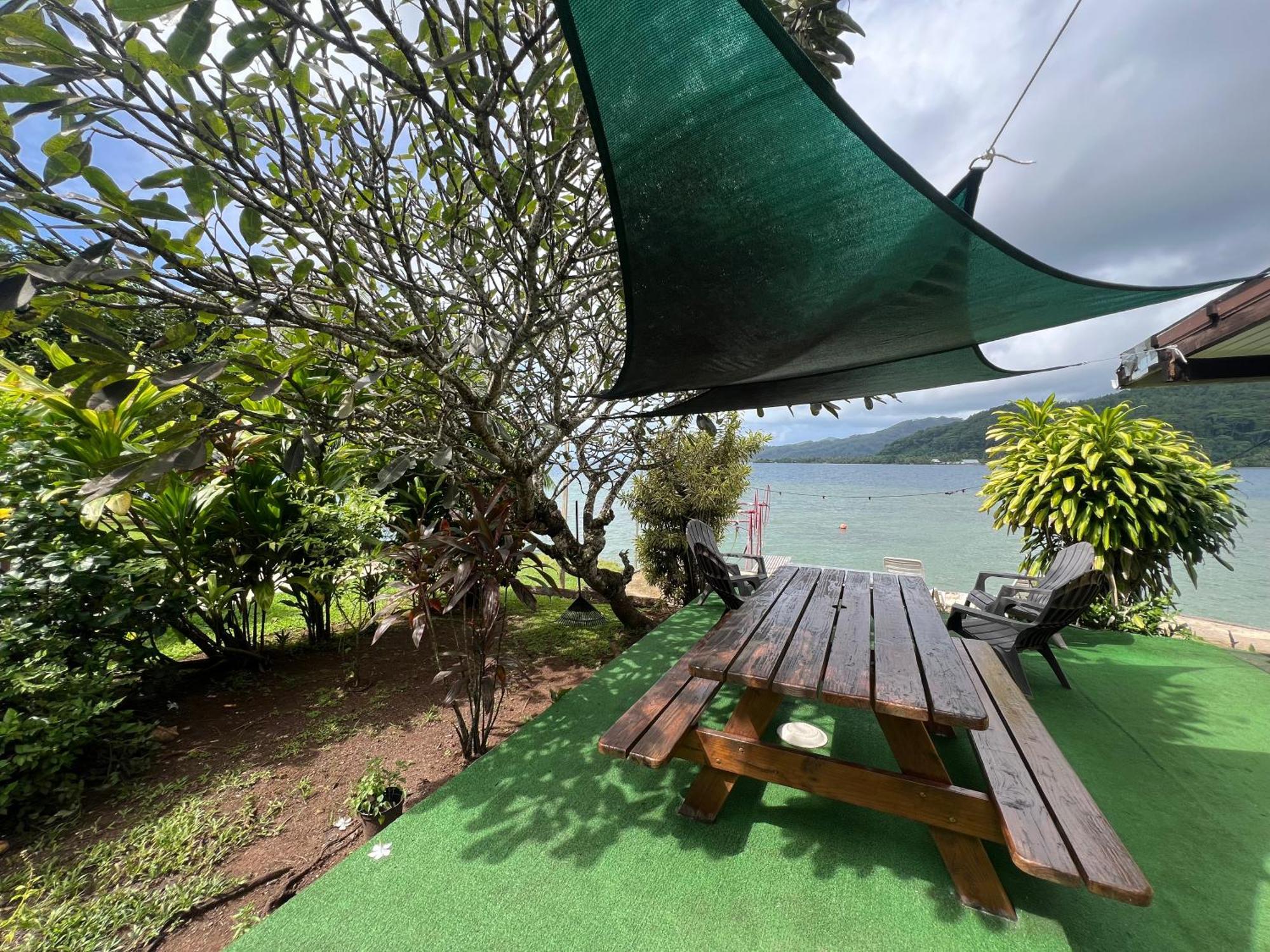 Villa De La Baie Raiatea - Bord De Mer Uturoa Exterior photo