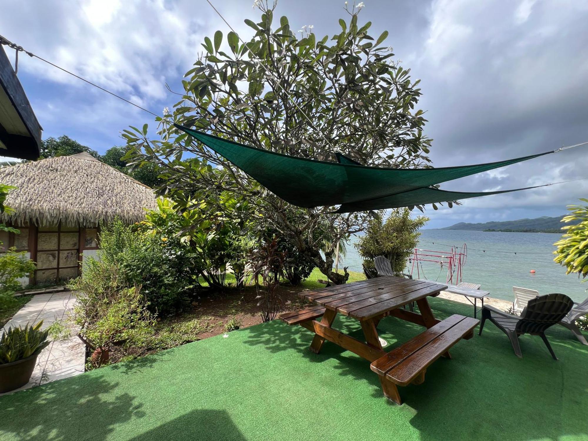 Villa De La Baie Raiatea - Bord De Mer Uturoa Exterior photo